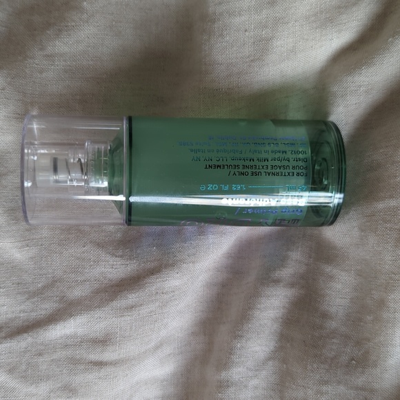 Milk Makeup Hydro Grip Primer - Picture 2 of 2